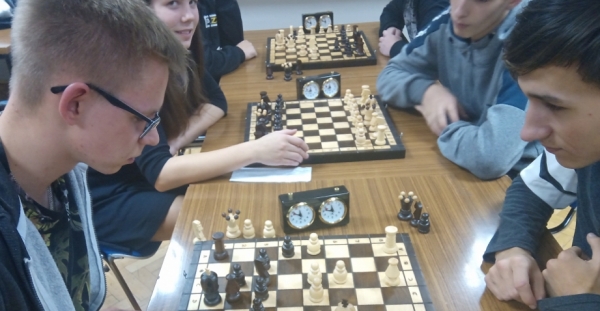 Turniej szachowy.