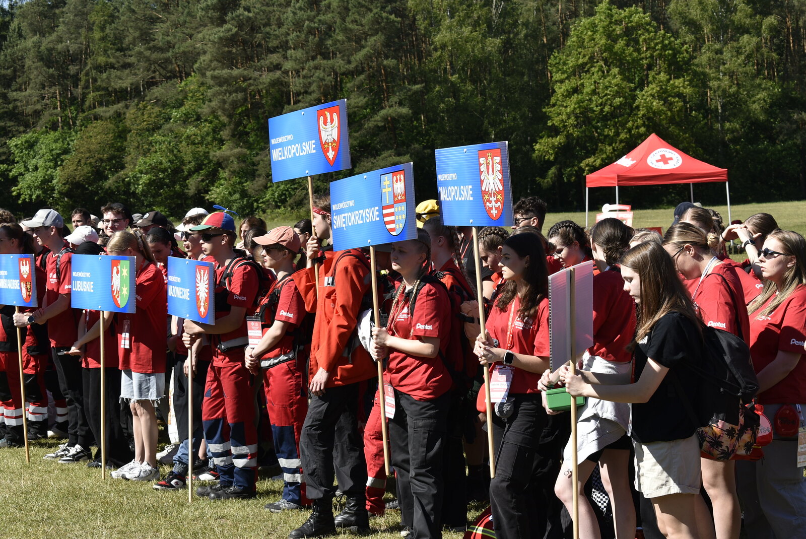 drużyna naszej szkoły zaraz przed zawodami