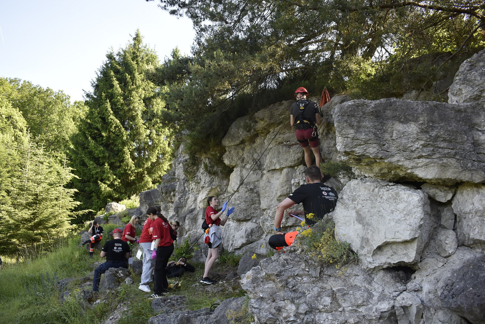 pomoc przy upadku z wysokości