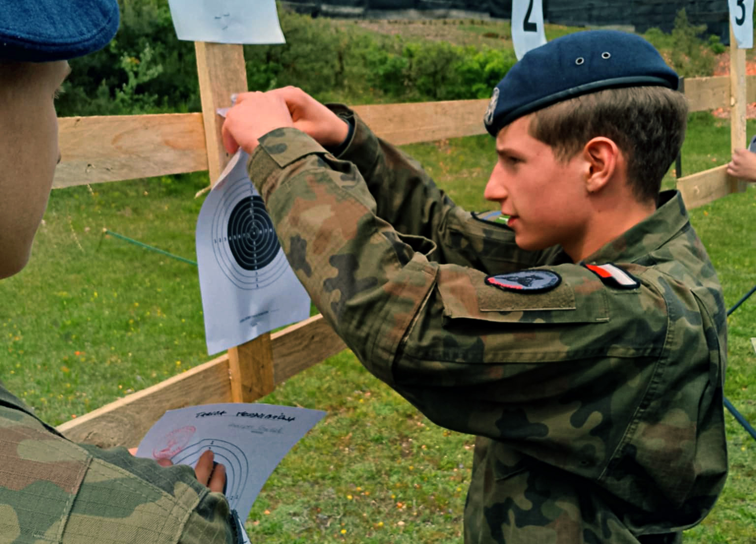 Młodzież z Wojnicza w Zawodach Strzeleckich o Tytuł Tarnowskiego Króla Kurkowego