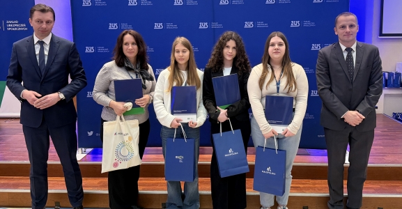 Finał wojewódzki ogólnopolskiej olimpiady „Warto wiedzieć więcej o ubezpieczeniach społecznych” w Krakowie