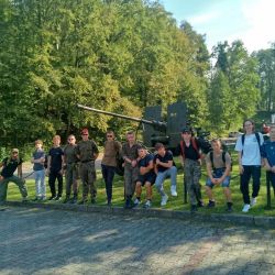 461741638 1039185914671734