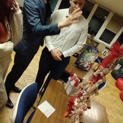 462567367 2833651003463502