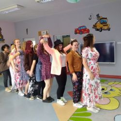 287008222 415614000470700