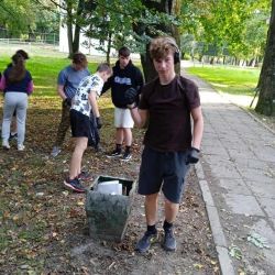 461853019 1042161874374138