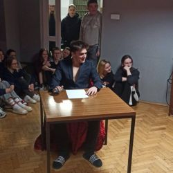 479697782 1143089147614743