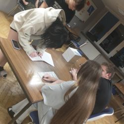 468512774 1084631650127160