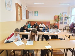 Udział uczniów klasy 5TAŻ w szkoleniach organizowanych przez KRUS — fotografia 2