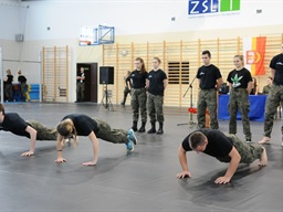 Ślubowanie klas pierwszych -2015 — fotografia 69