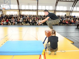 Ślubowanie klas pierwszych -2015 — fotografia 81