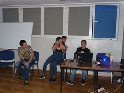 Integracja przy muzyce :)