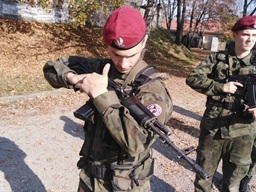 Cykl szkoleń dla klas wojskowych ZSLiT na Jednostce Patronackiej w Krakowie