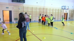 2021/2022 Dzień Sportu dla podopiecznych Placówki Wsparcia Dziennego w Wojniczu — fotografia 9