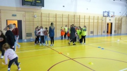 2021/2022 Dzień Sportu dla podopiecznych Placówki Wsparcia Dziennego w Wojniczu — fotografia 10
