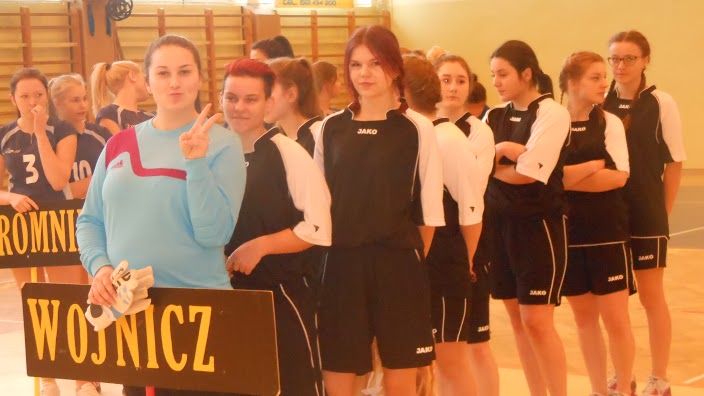 Turniej Szkół Jana Pawła II w Halowej Piłce Nożnej Dziewcząt